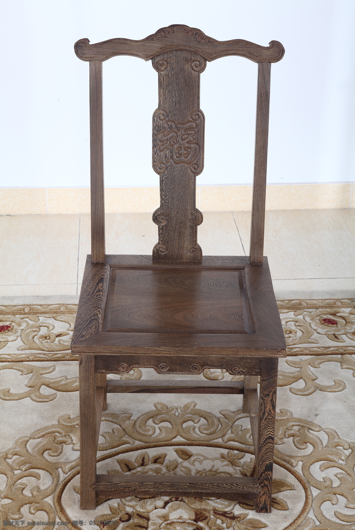 实木椅子 木椅子 椅子 原木色 方形椅子 大椅子 生活素材 家具 文化艺术 传统文化