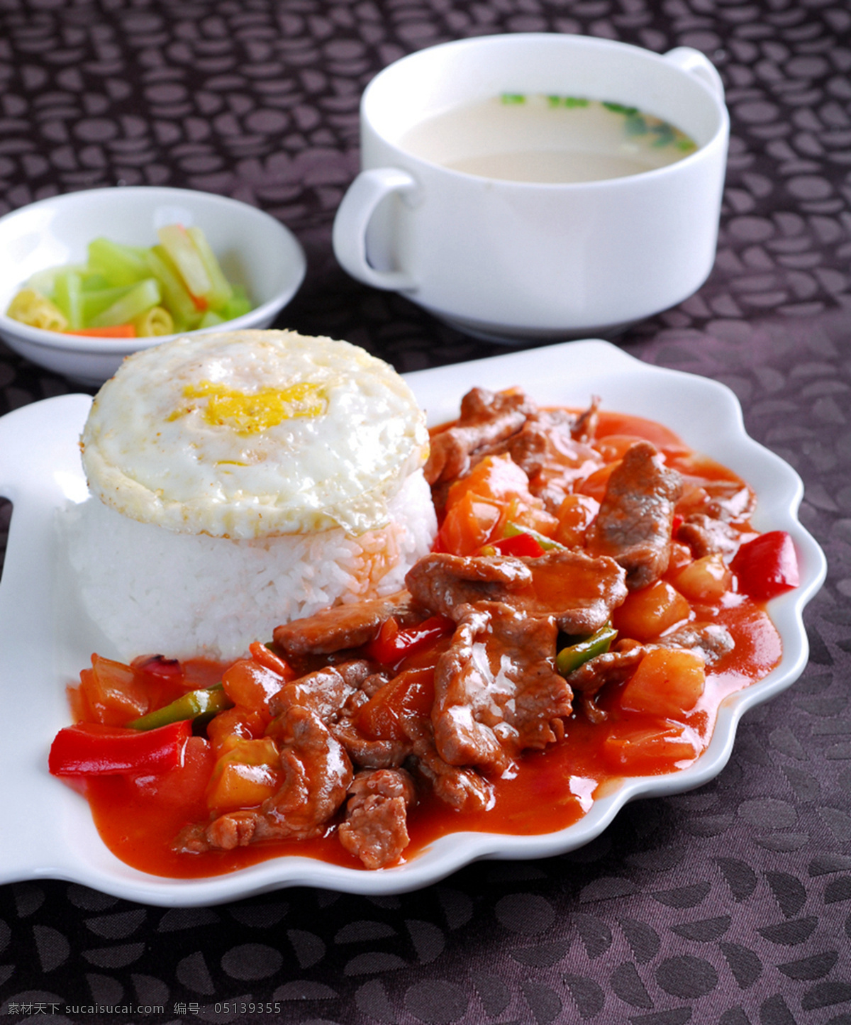 蕃茄牛肉烩饭 美食 传统美食 餐饮美食 高清菜谱用图