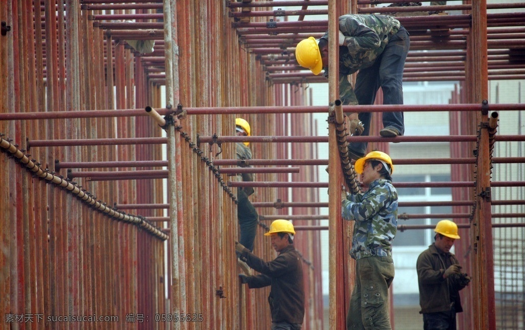 建筑工人 建筑 建筑工地 工人 农民工 施工 铁架 脚手架 工地 施工现场 安全帽 高层建筑 工作 工程 工业生产 现代科技