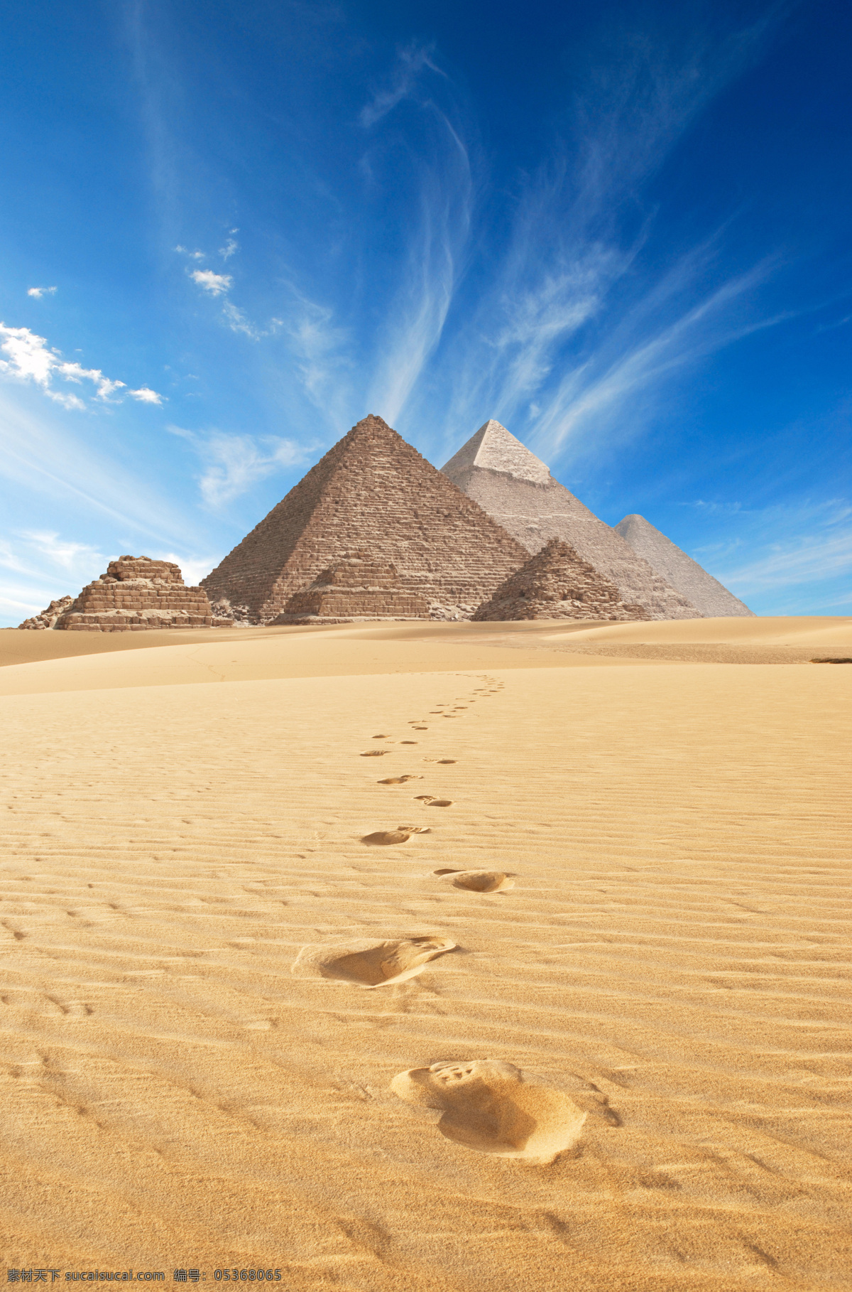 埃及金字塔 沙漠 蓝天 白云 古迹 人类文明 古埃及 胡夫金字塔 建筑园林 建筑摄影