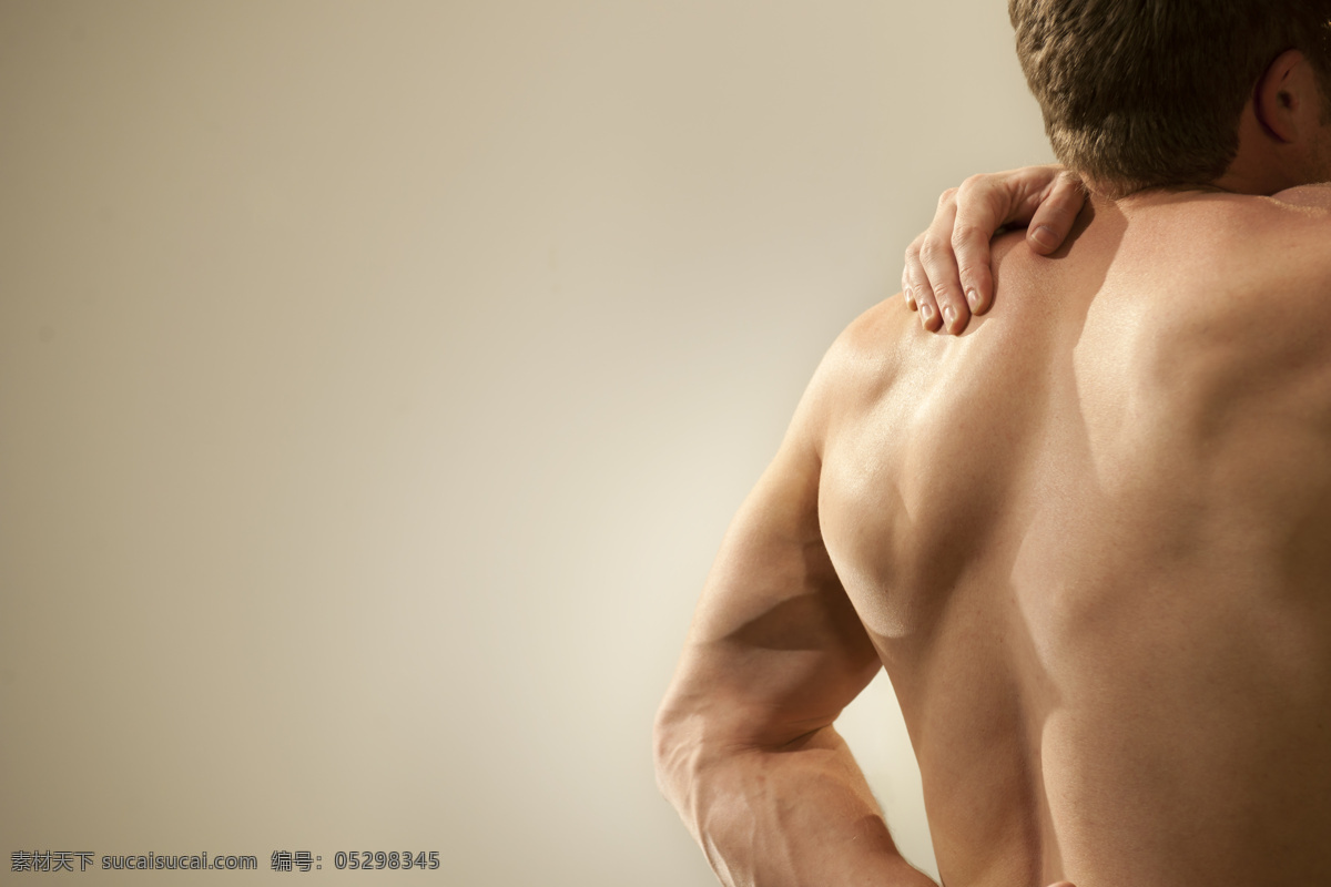 肩膀 疼痛 男性 肩膀疼痛 肩部疼痛 酸痛 病痛 肩部 生活人物 人物图片