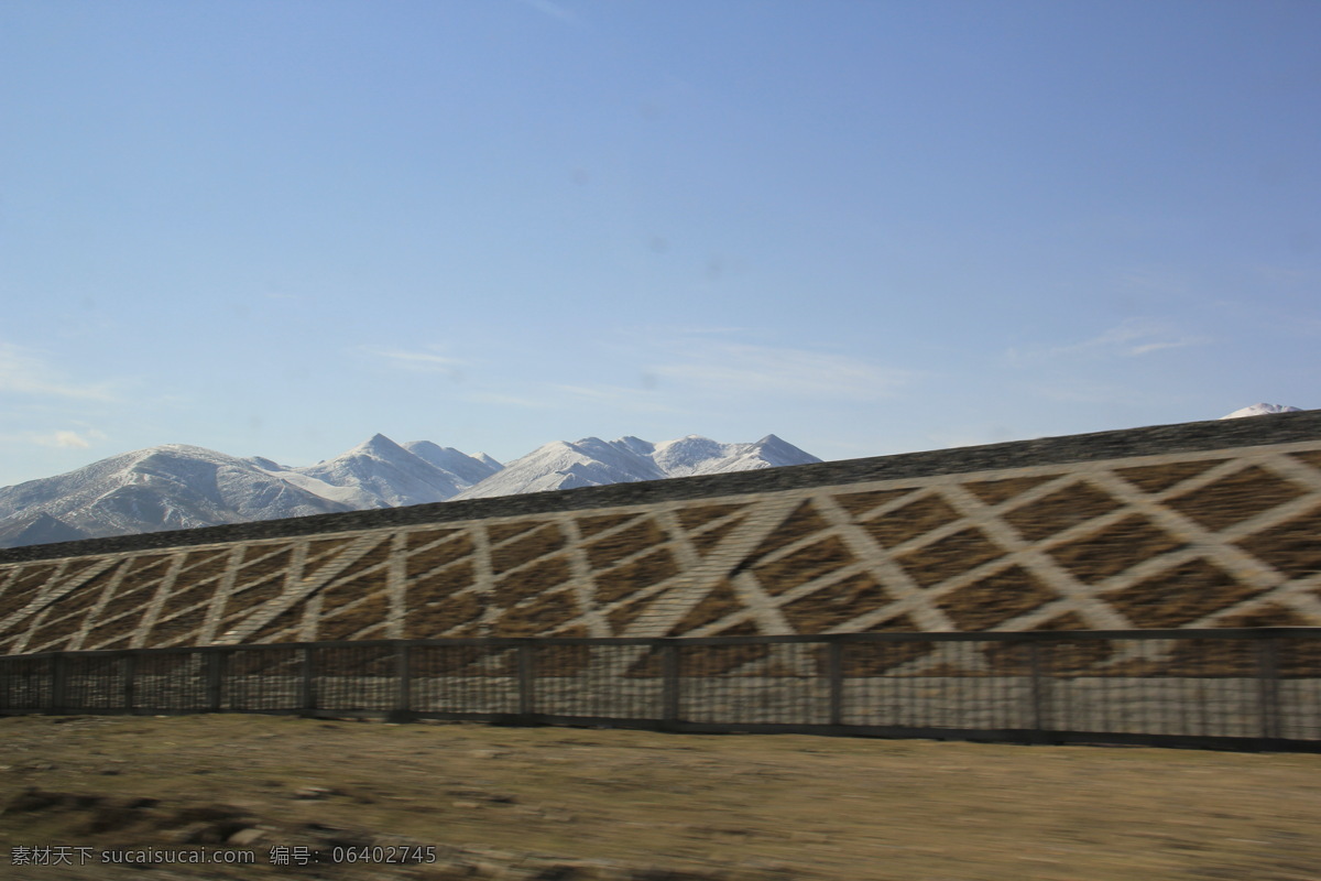 高速公路护坡 护坡 挡土墙 西藏 路边 自然景观 自然风景