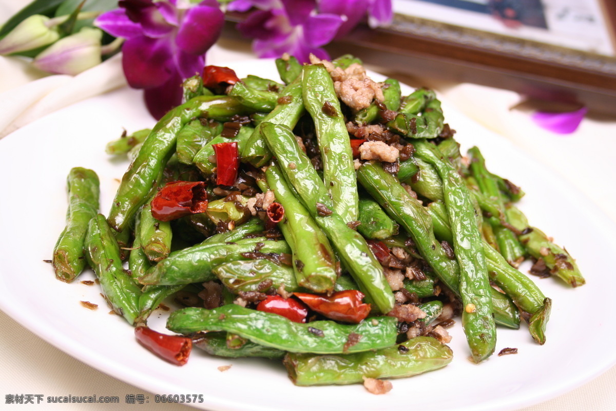 干煸豆角 干煸 豆角 传统 美食 美味 营养 菜谱 餐饮 干煸四季豆 传统美食 餐饮美食