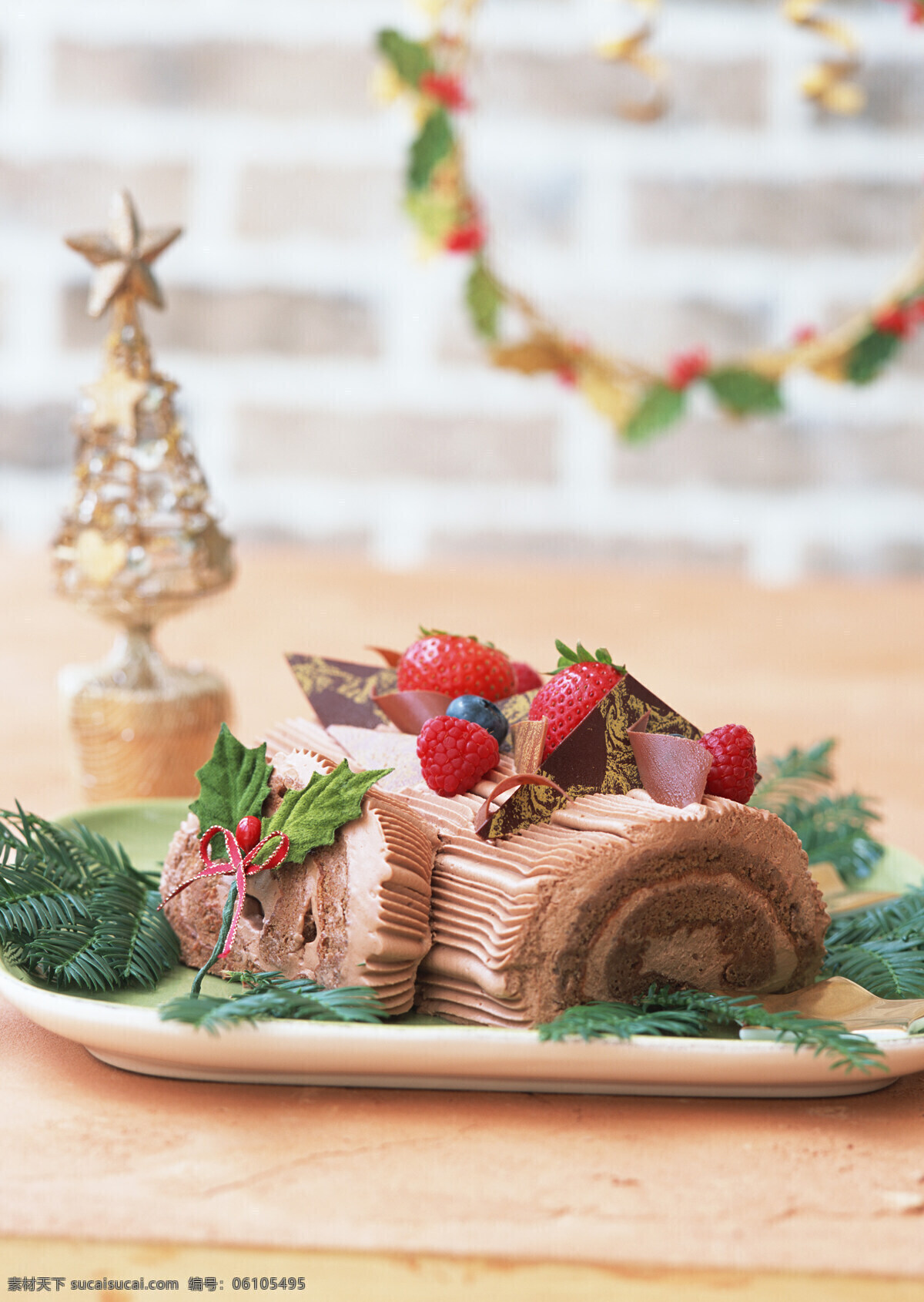 高清图片 蛋糕 慕斯蛋糕 巧克力蛋糕 巧克力 甜点 手工 烘焙 圣诞蛋糕 餐饮美食