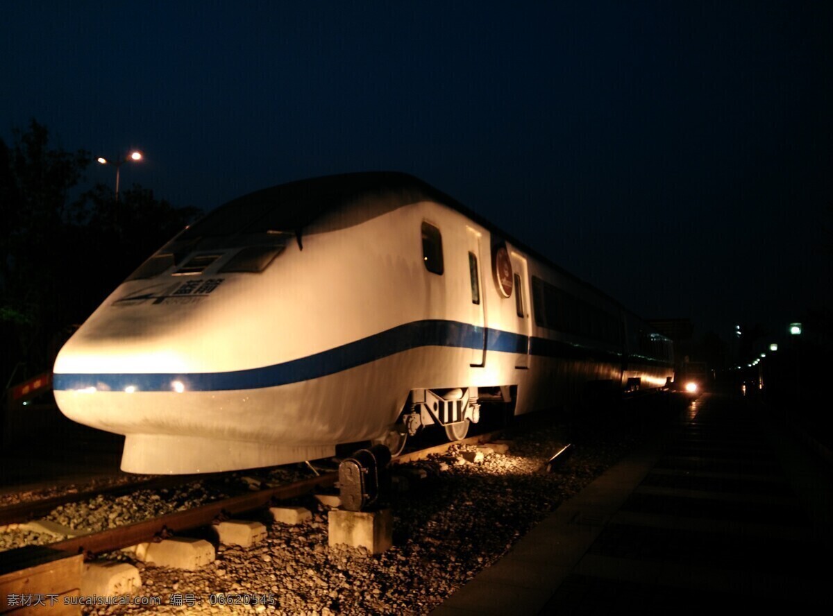 长 株 潭 火车 广场 株洲大桥 滨江北路 火车广场 夜景 灯光广场 行 摄 2011 2019 生活百科 娱乐休闲