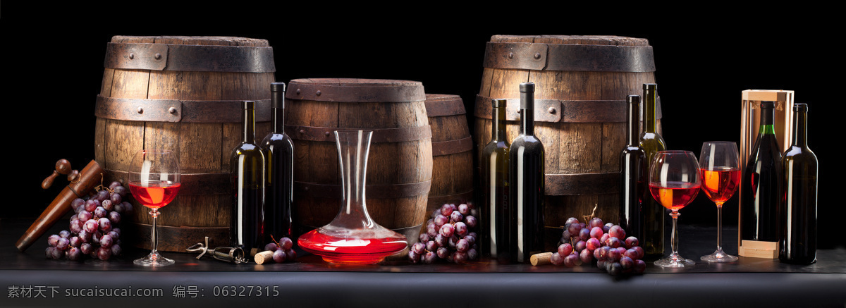 葡萄酒 红酒 酒桶 木桶 高脚杯 新鲜葡萄 新鲜水果 酒类图片 餐饮美食