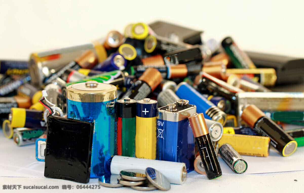 电池生活用品 彩色电池 电池回收 电池 干电池 电源 电池摄影 生活用品 生活百科 生活素材