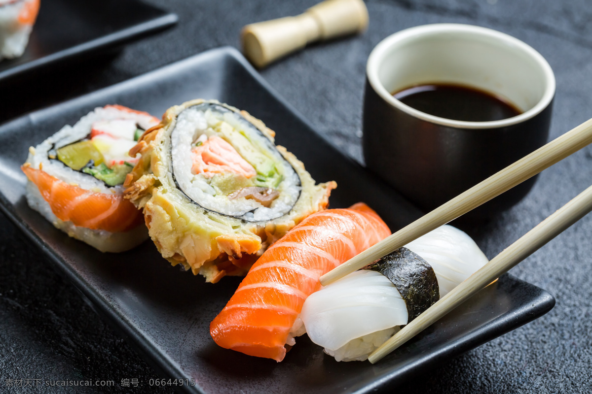 日本料理 寿司 美食 饭团 三纹鱼 餐饮 日式美食 餐饮美食
