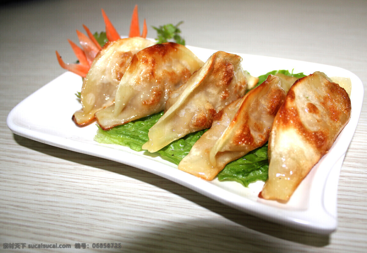 煎饺 生煎 饺子 生煎包 水煎包 摄影图 餐饮美食 传统美食