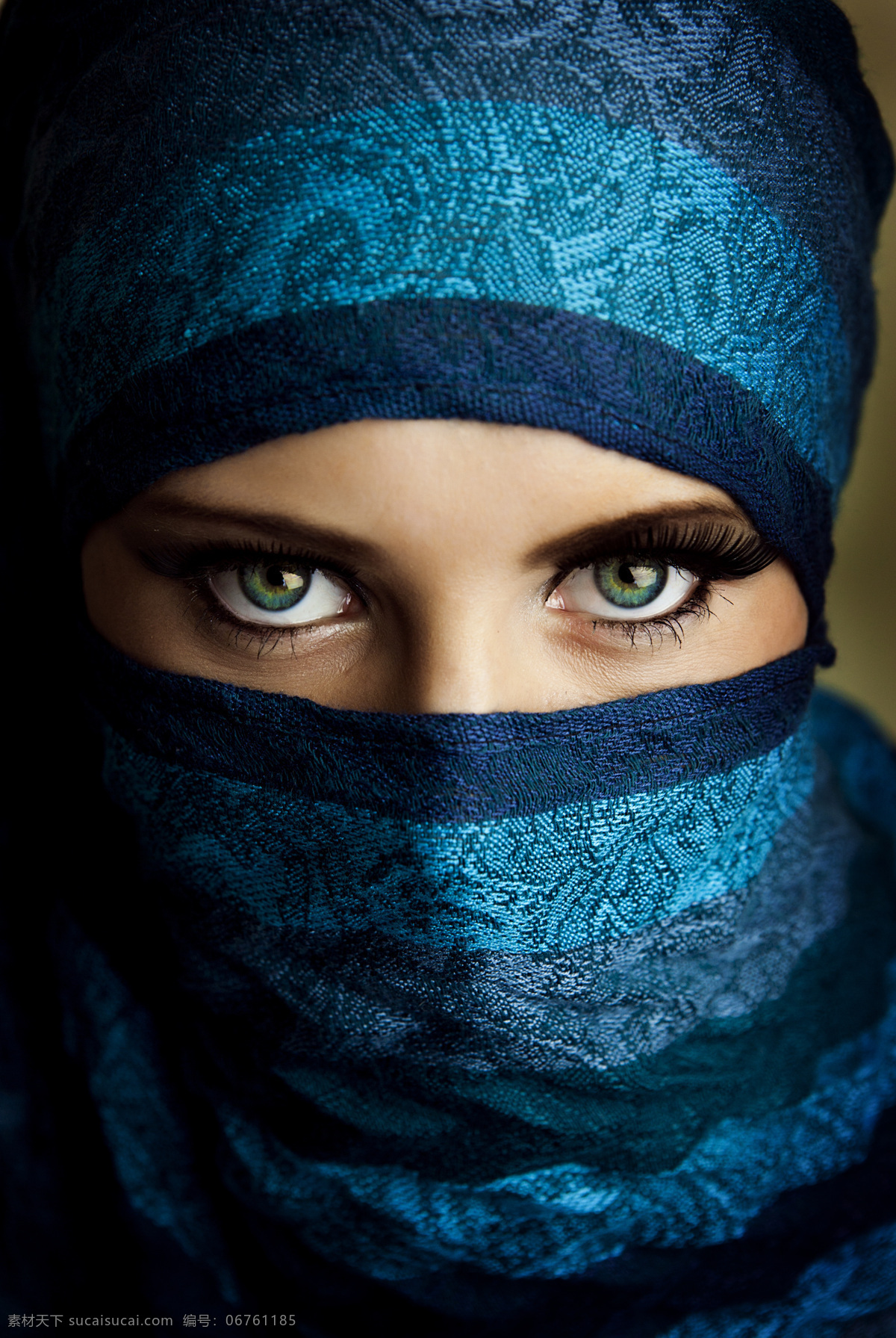 蒙面 装扮 女性 阿拉伯女性 伊朗女性 外国女性 头巾 女人 美女图片 人物图片