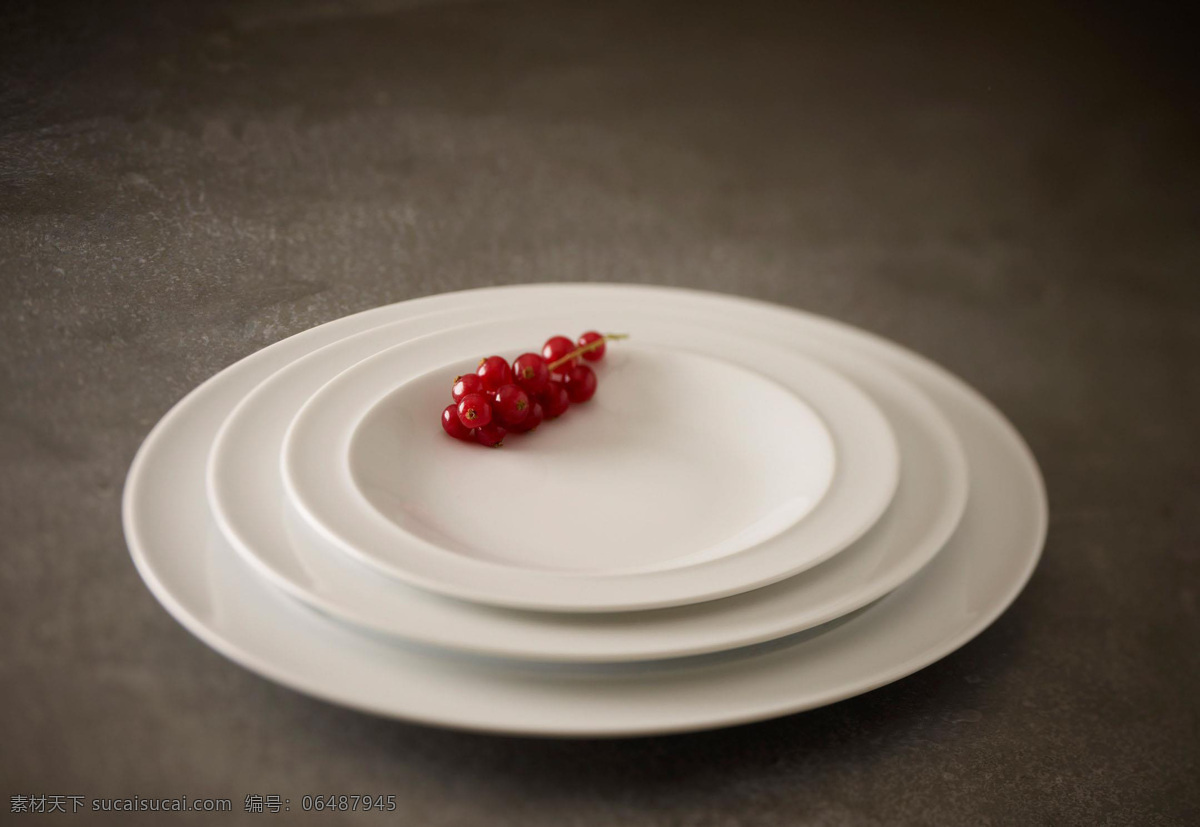 盘子 餐具 物品 静物 照片 生活百科 生活素材