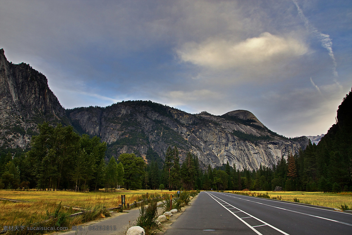 美国 优山美地 哟塞米蒂 yosemite 国家公园 美景 道路 路 自然 风光 游学 留学 山川 大山 森林 树木 美国印象 旅游摄影 自然风景