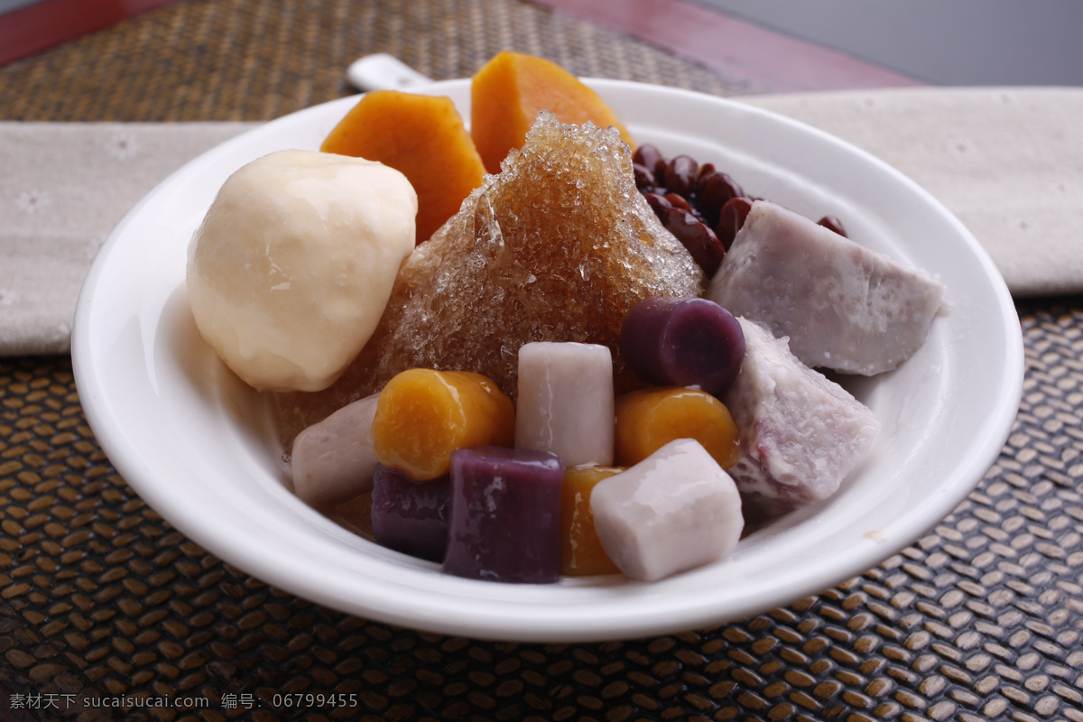 芋圆 芋圆招牌 甜品 美味甜品 台湾甜品 地瓜 雪球 芋头 沙冰 餐饮美食