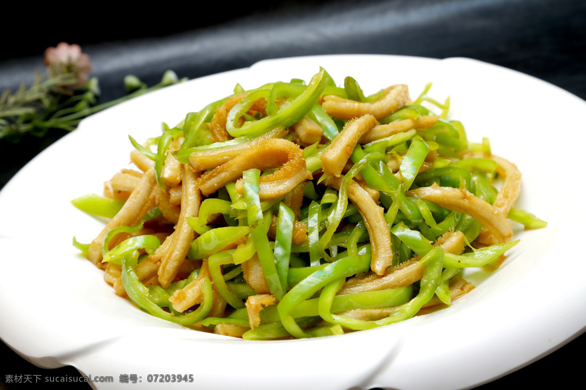 青椒炒肚丝 青椒 辣椒 牛肚 肚丝 肚条 小炒 餐饮美食 传统美食