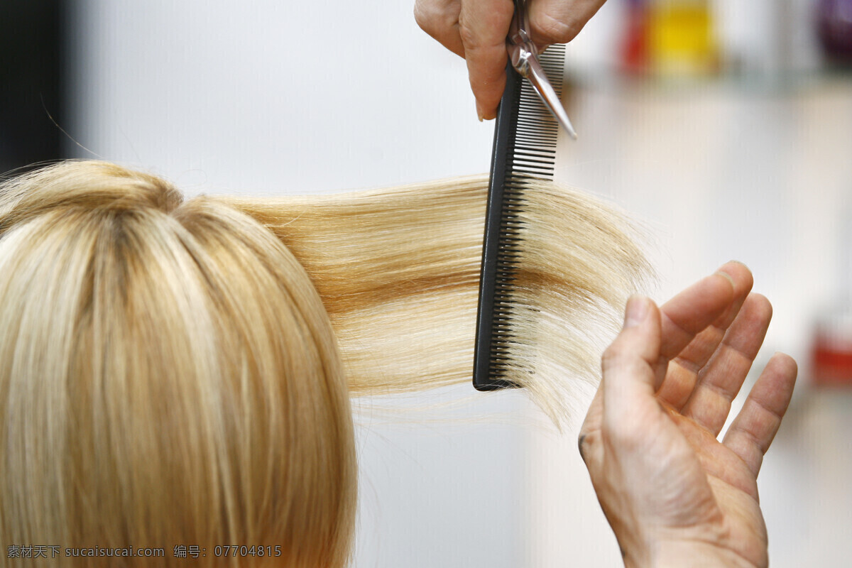 美发 剪发 剪刀 梳子 头发 金色 发丝 形象 理发店 理发用品 生活百科 生活素材