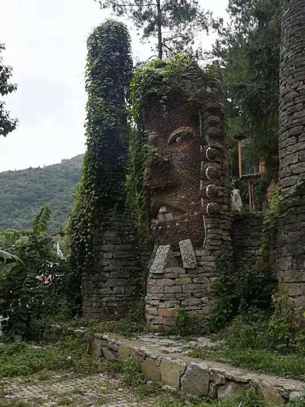 羞 石头 建筑 雕塑 个人摄影 花溪 夜郎谷 宋氏古堡 旅游摄影 国内旅游
