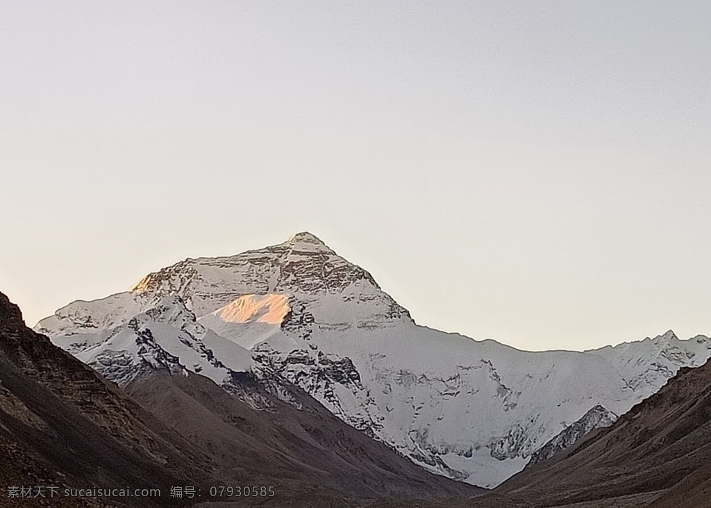 珠穆朗玛峰 喜马拉雅山 山峰 高山 大山 山景 风景 景色 自然景观 山水风景