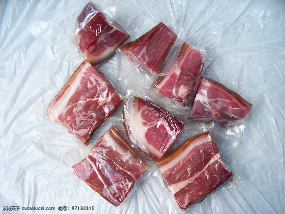 云南特色火腿 云南火腿 火腿 肉 猪肉 塑料 真空包装袋 瘦肉 食物原料 餐饮美食