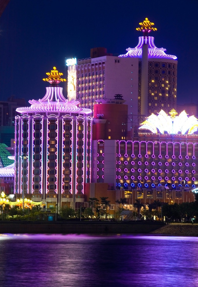 澳门 城市夜景 眺望 远眺 远望 远景 高楼大厦 大海 灯火辉煌 夜景 建筑 建筑摄影 建筑园林