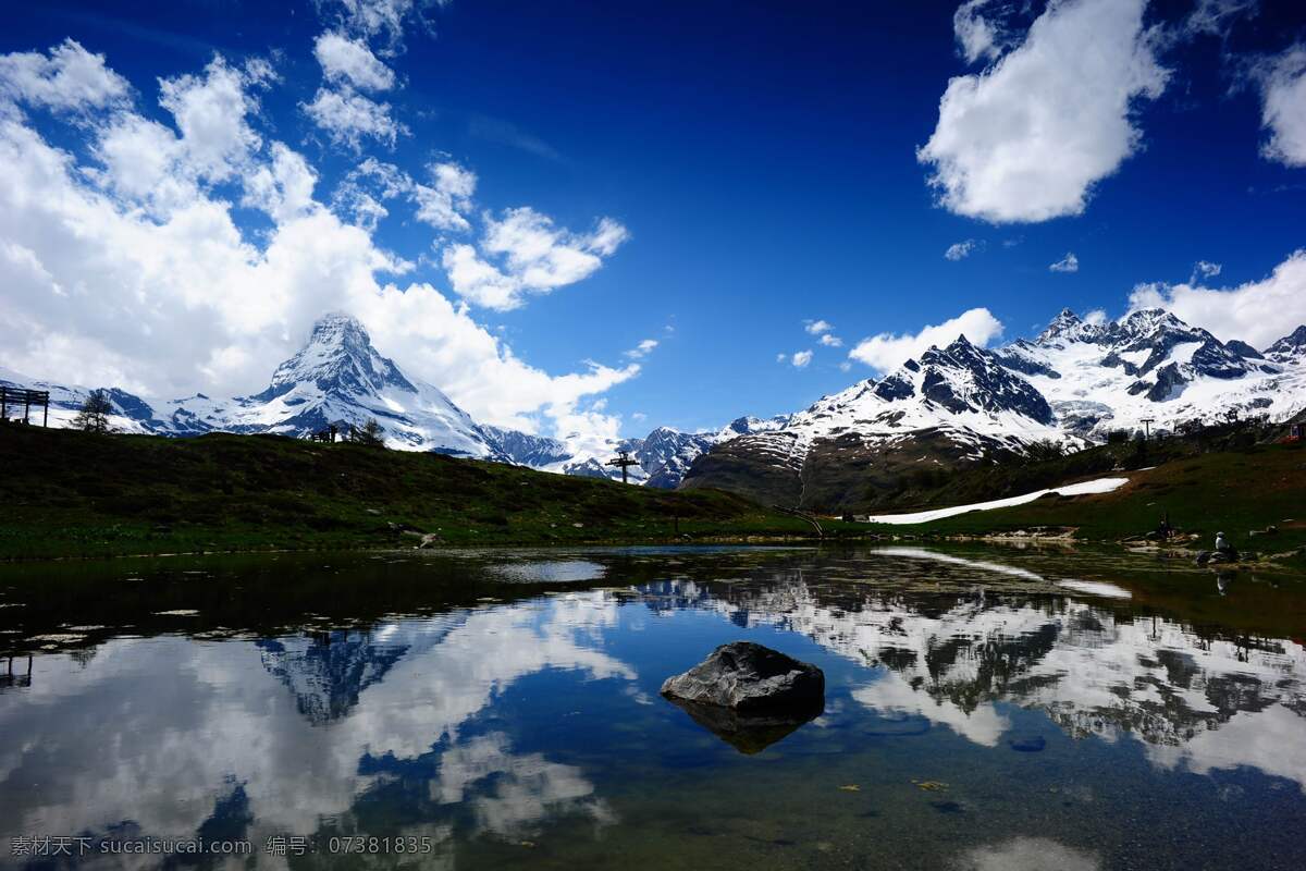 雪山图片 雪山 蓝天白云 天空 寒冷 冬天 北极 景观 性质 湖面 山脉 自然景观 自然风景