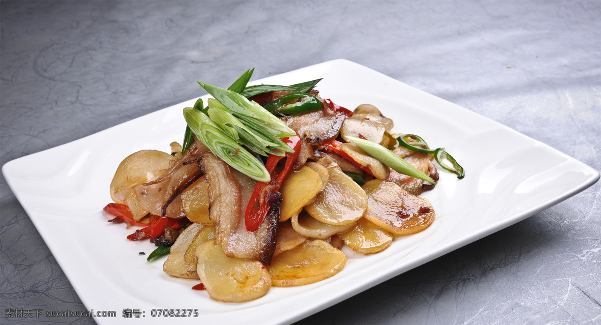 土豆干炒腊肉 美食 传统美食 餐饮美食 高清菜谱用图