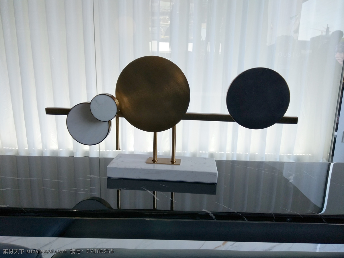 台灯图片 灯艺 镜子 餐具 花瓶 花卉 彩器 工艺品 石湾陶瓷 景德镇陶瓷 瓷器 摆设 手工陶瓷 手工艺品 古董 文物 碗 碟 生活用品 生活百科 生活素材