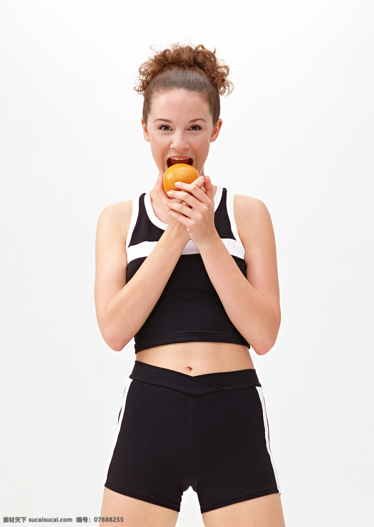 吃 水果 美女图片 外国女性 女性生活 时尚美女 性感美女 健身 健美 运动 瘦身 减肥 节食 橙子 人物图片