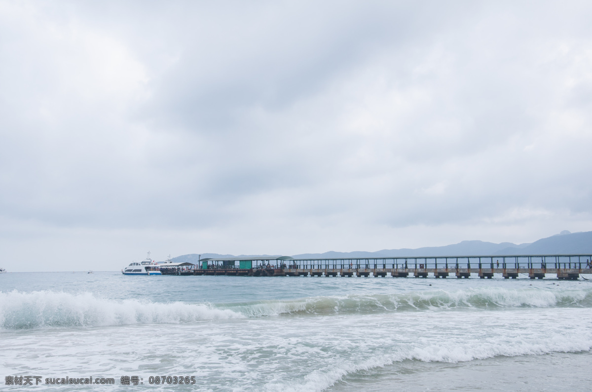 三亚亚龙湾 海南岛 三亚海景 亚龙湾景区 自然海景 蓝色大海 自然景观 自然风景