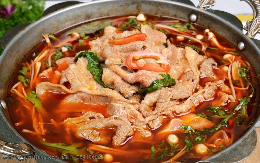 茼蒿肥牛锅 茼蒿 肥牛金针蘑 锅仔 农家菜 东北菜 传统美食 餐饮美食