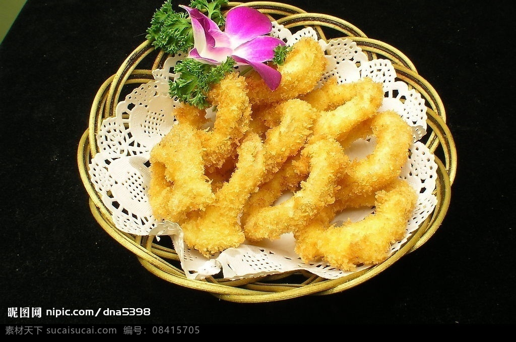 香酥鸡蛋卷 菜谱 美食 中华 万 年 盘子 点心 粤菜 湘菜 香菜 川菜 餐饮美食 传统美食 摄影图库