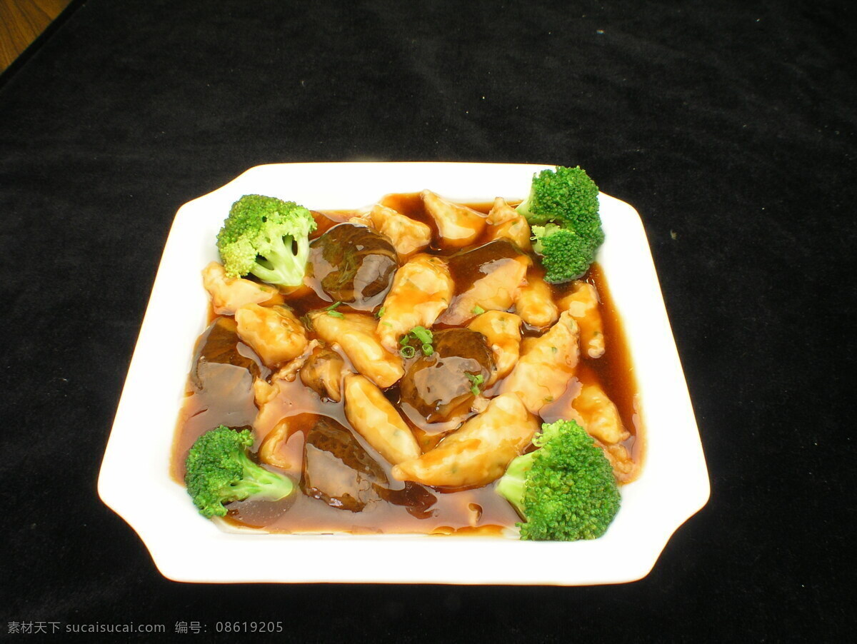 鲍 汁 鱼 滑 鲍汁鱼滑 西兰花 菜肴 中华美食 中国美食 美味佳肴 餐饮美食