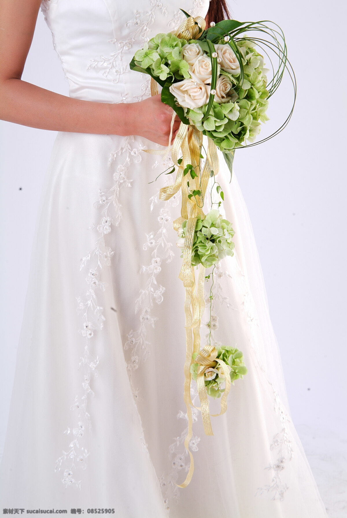 手捧花 白玫瑰 婚礼手捧花 婚礼 婚庆 婚礼现场 婚礼用花 婚庆素材 生活素材 婚礼布置实图 花草 生物世界