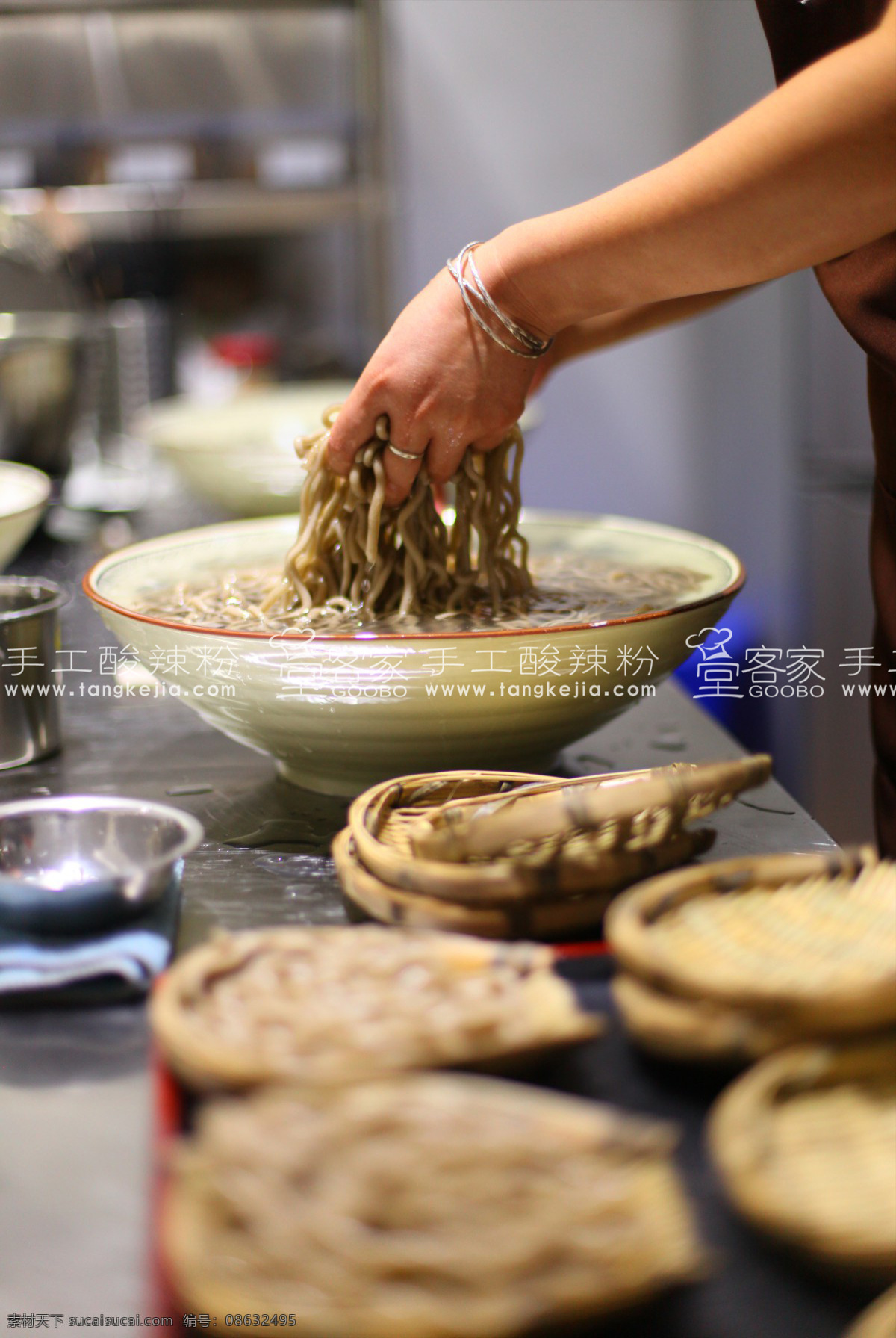 重庆 地方小吃 酸辣粉 重庆小面 美食 堂 客家 手工 酸 辣 粉 餐饮美食 食物原料