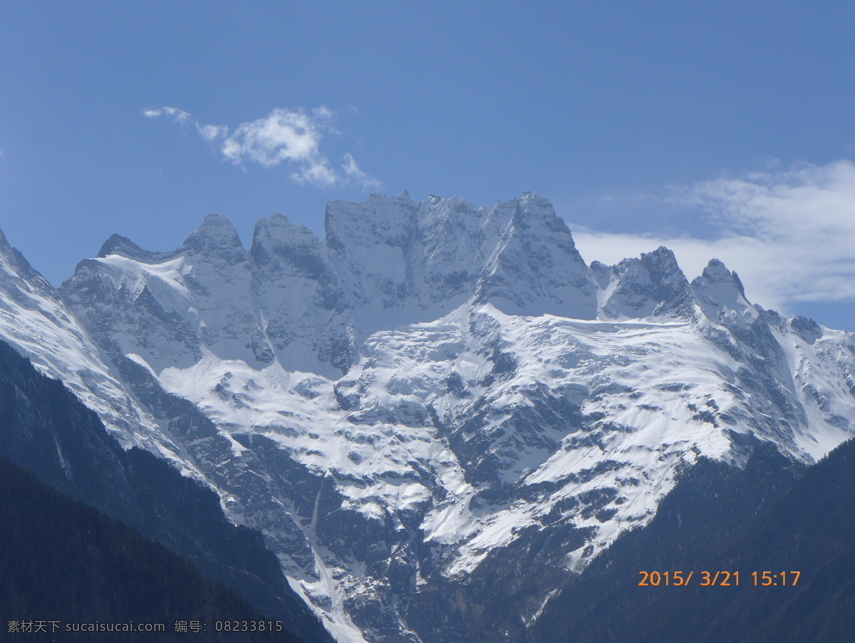 梅里雪山 雪山 高原雪山 高原 神山 云南 香格里拉 自然风光 旅游摄影 国内旅游