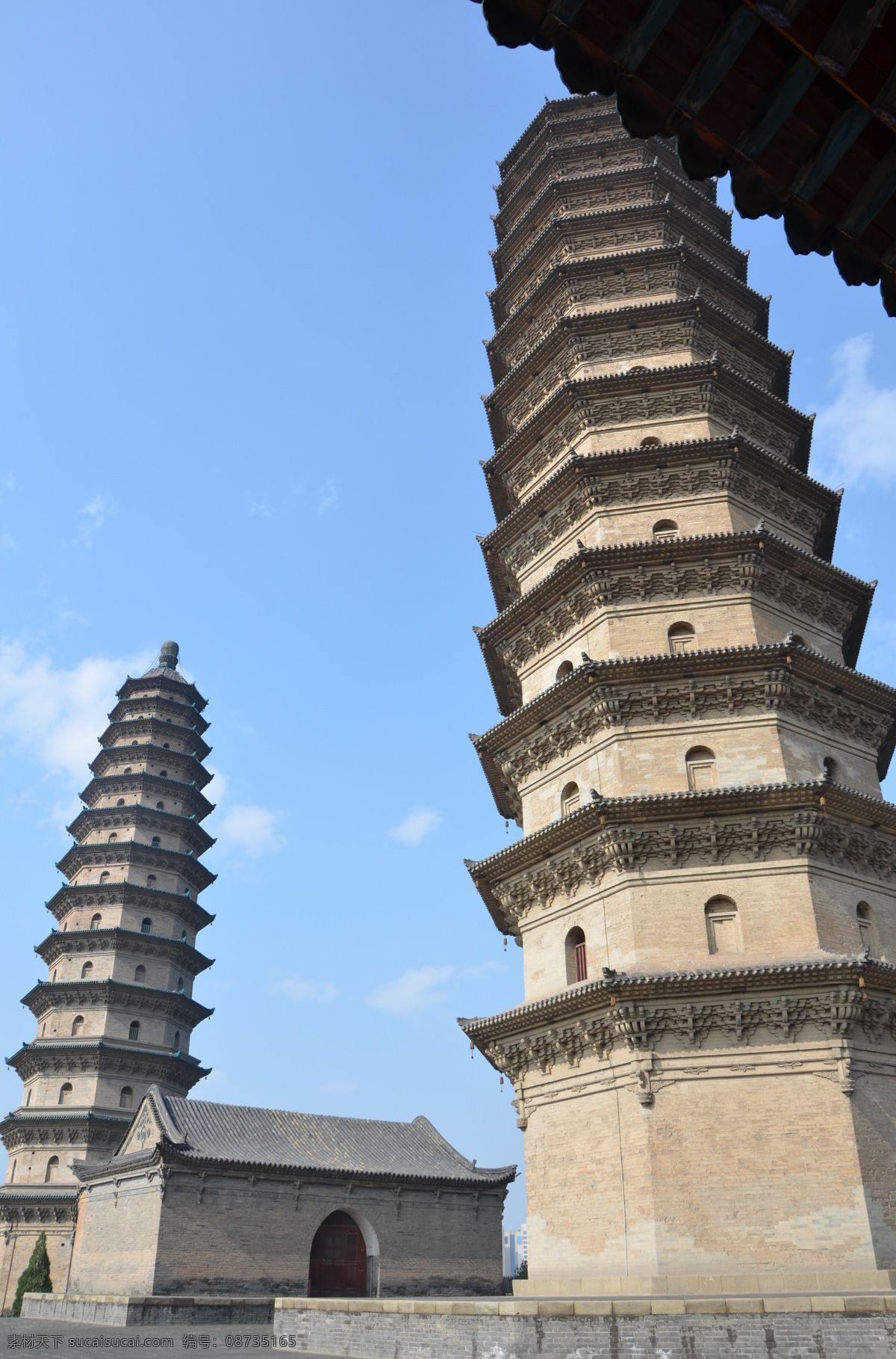 永祚寺 双塔寺 双塔 凌霄双塔 晋阳奇观 太原地标 太原古建筑 太原八景 文笔双峰 文峰塔 舍利塔 八角十三级 双塔之最 砖石结构 宣文塔 景观景点 古建筑 旅游 景点 旅游摄影 国内旅游 山西