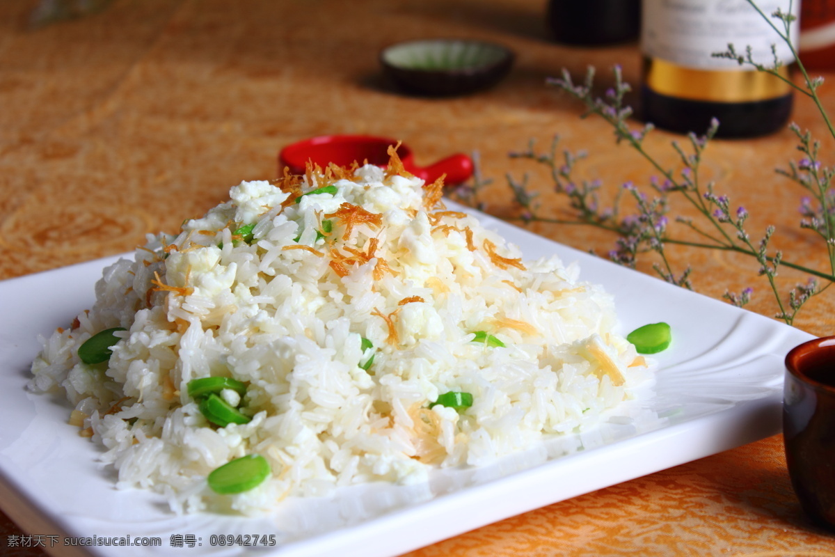 瑶柱蛋白炒饭 蛋白炒饭 蛋炒饭 炒饭 美味炒饭 经典美味 传统美食 餐饮美食