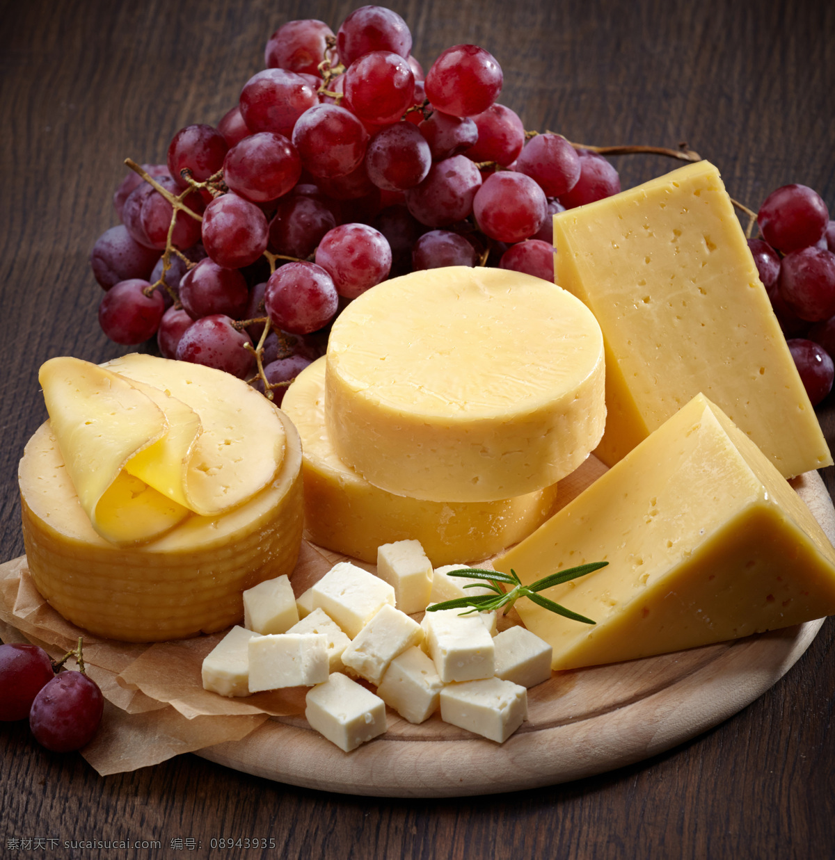 奶酪与提子 奶酪 乳酪 美食 美味 食材 其他类别 餐饮美食 黑色