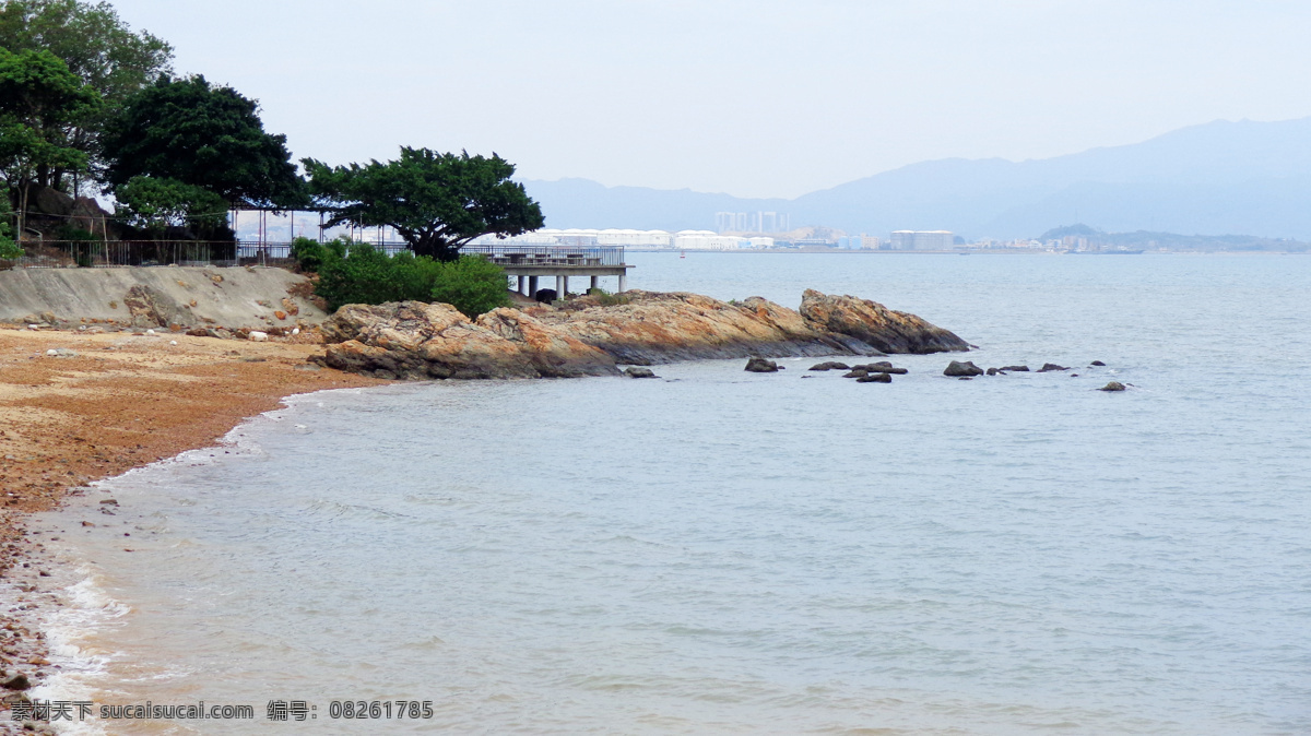 海景 海面 礁石 景 沙滩 石头 树 天空 远山 自然风景 自然景观 风景 生活 旅游餐饮