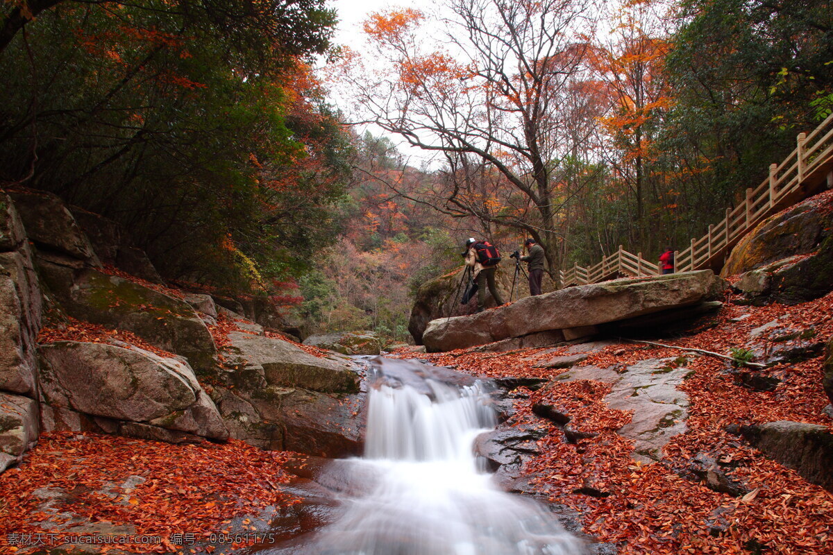 山水风光 石来运转 山水风景 山水 风景 山水图 风景图 山水风景图片 山水图片 风景图片 红叶 光雾山 旅游摄影 国内旅游