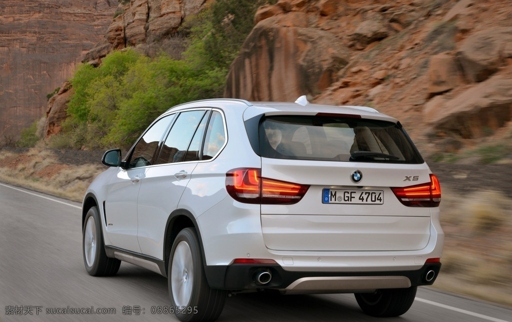 宝马x5 宝马 2013 bmw x5 xdrive30d 宝马汽车 宝马suv 高端 suv 豪华 宝马越野车 越野车 高端越野车 豪华越野车 高清 高清图 汽车 交通工具 现代科技