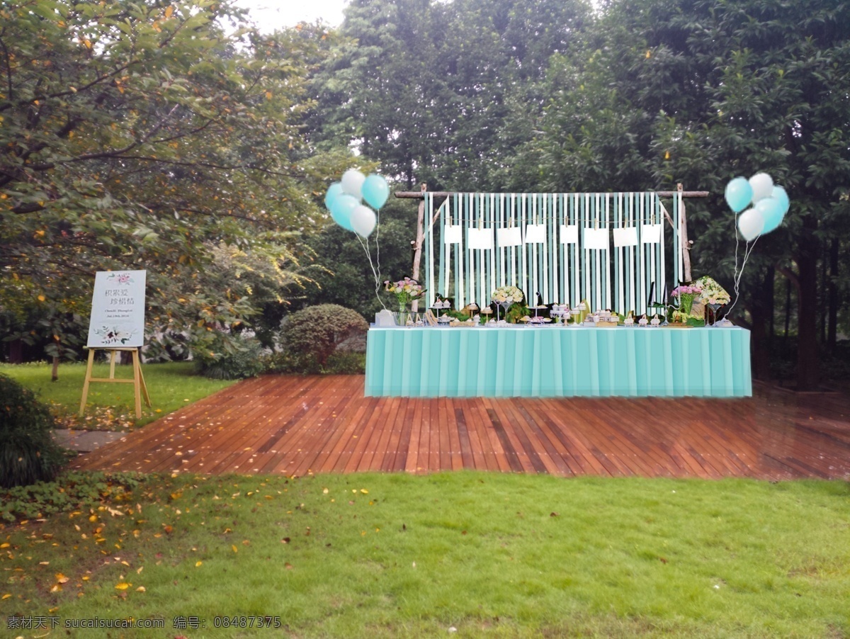 草坪婚礼 甜品 区 户外 甜品区 蒂芙尼蓝 气球