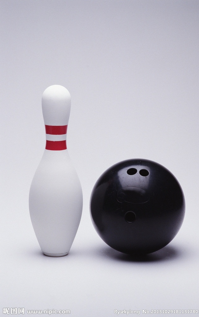 保龄球和球瓶 保龄球 bowling 保龄球瓶 球 球瓶 体育用品 生活百科