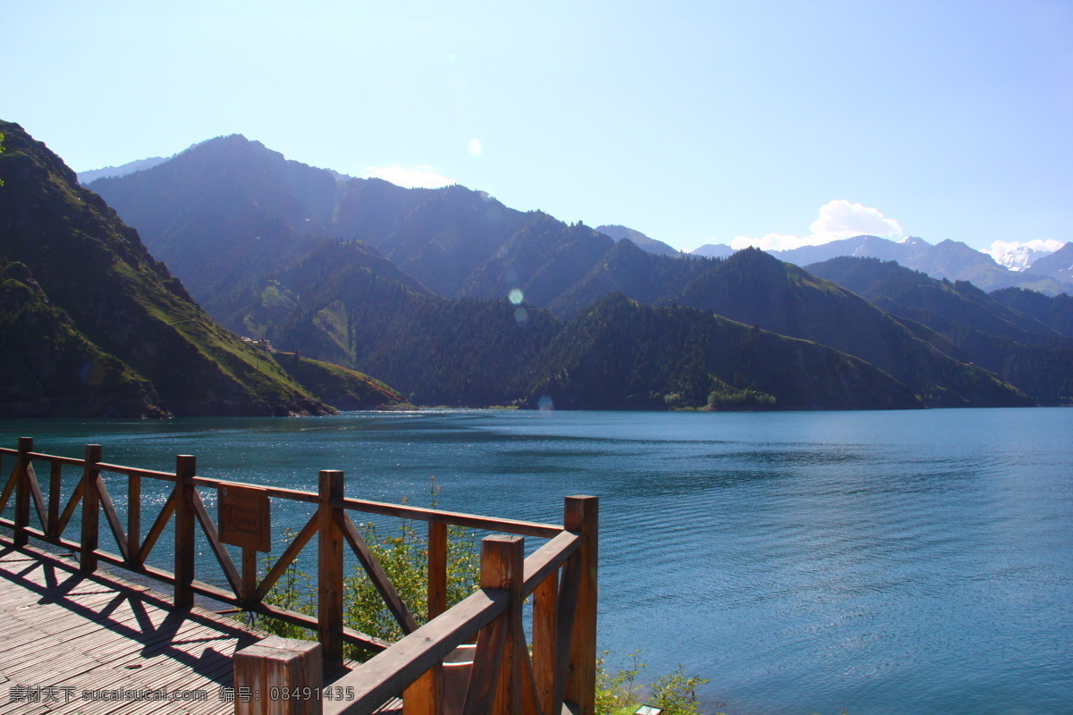 天山 蓝天白云 旅游 天山天池 天池 新疆天池 自然景观 山水风景