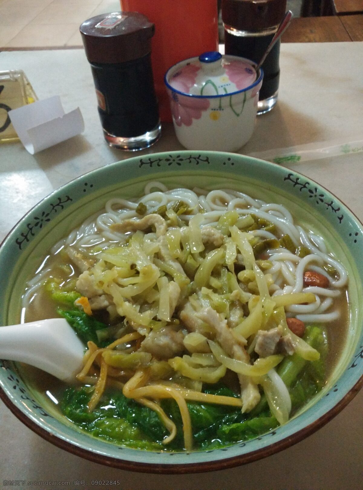 榨菜肉丝粉 桂林米粉 米粉 米线 肉丝米粉 面食 榨菜米粉 餐饮美食 传统美食