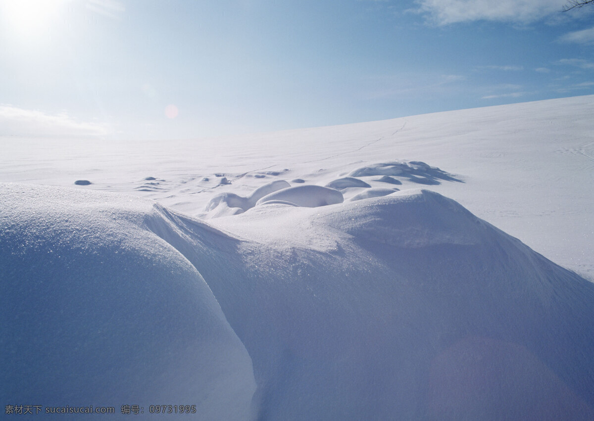 冰雪免费下载 冬天 厚雪地 阳光直射 风景 生活 旅游餐饮