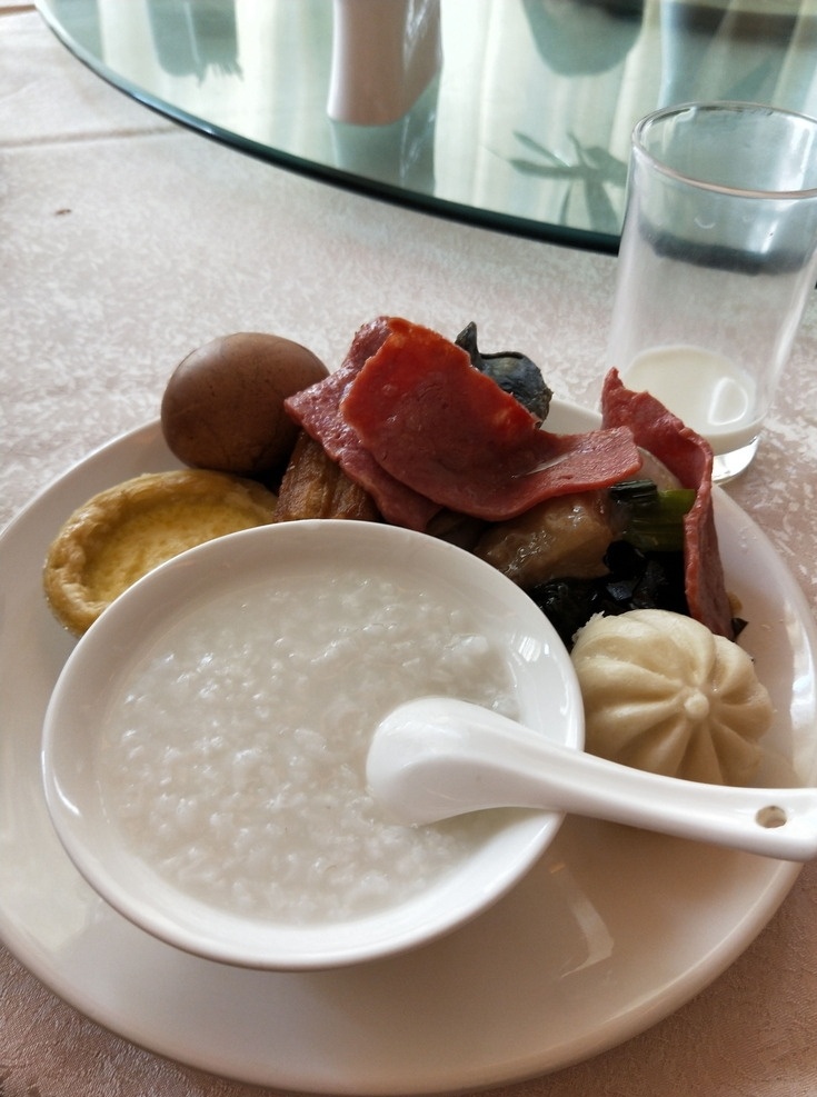 早餐 粥 稀饭 茶叶蛋 包子 蛋挞 培根 肉 餐饮美食 传统美食