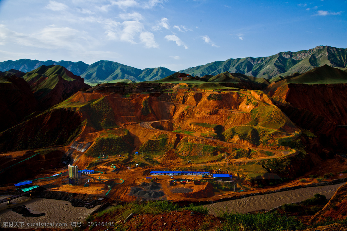 新疆 努尔 加 大峡谷 风景