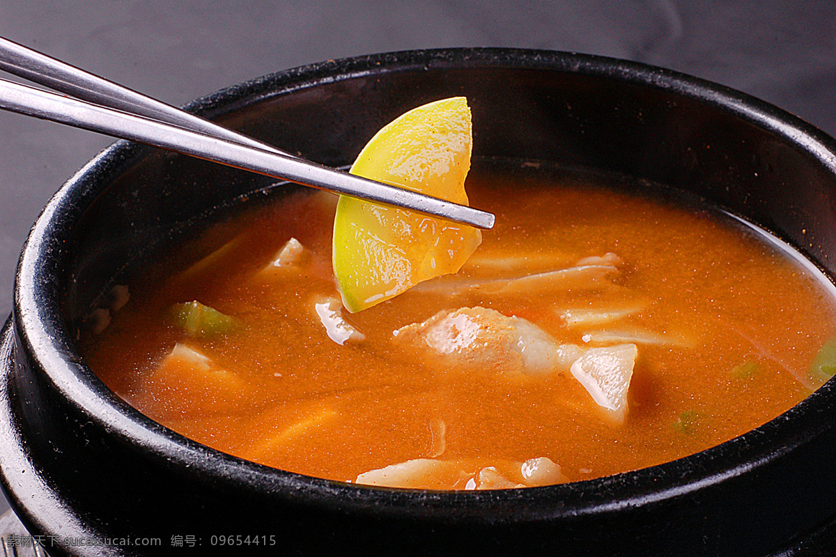 韩式大酱汤怎么做_韩式大酱汤的做法视频_豆果美食
