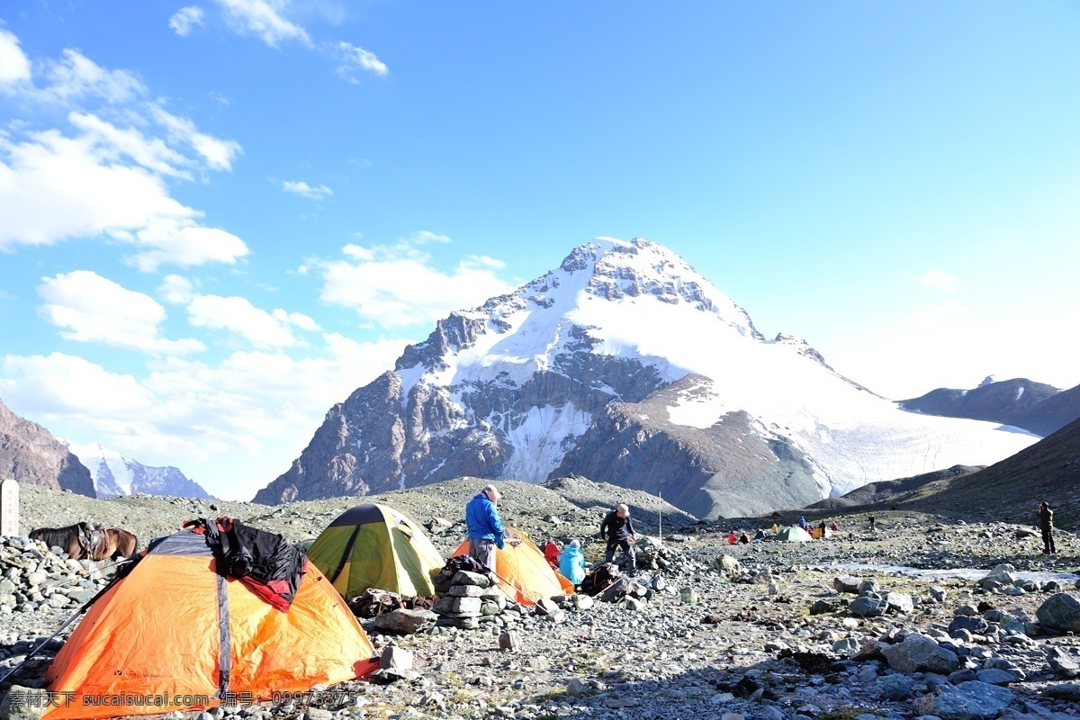 露营 新疆雪山 雪山 高山 大山 唯美 炫酷 风景 风光 旅行 自然 新疆 新疆之旅 旅游摄影 国内旅游