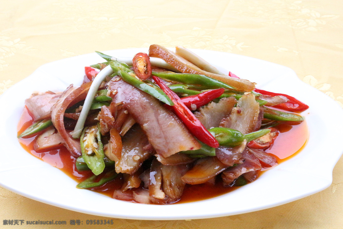 尖椒拱嘴 烧菜 拱嘴 猪头肉 青椒 红椒 爆炒 美食 美味 餐饮 饮食 美食摄影 生物世界 花草 餐饮美食 传统美食